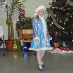 Елена Елена