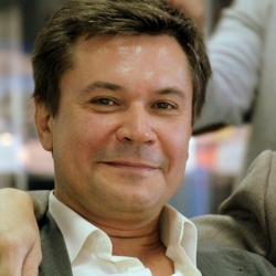 Александр