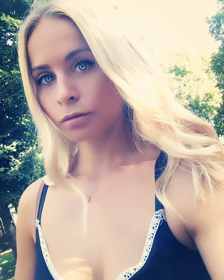 Скворцова Елена