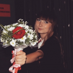 Анна Макеева