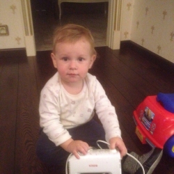 Дениз Дениз