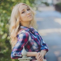 Емельянова Элина