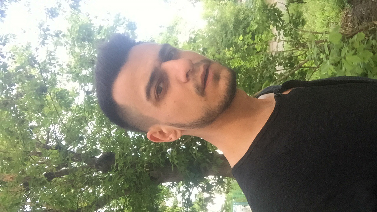 Ахоян Роберт 