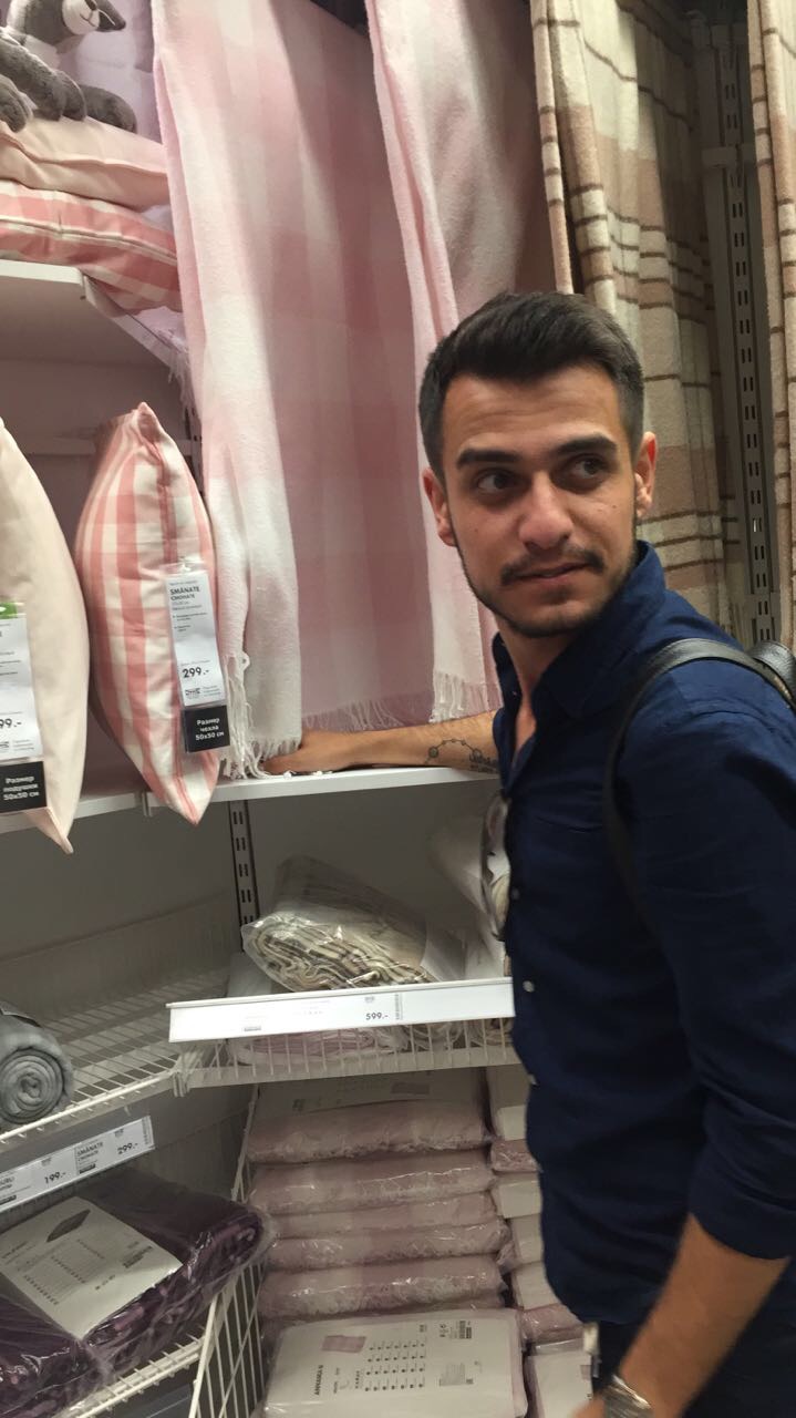 Ахоян Роберт 