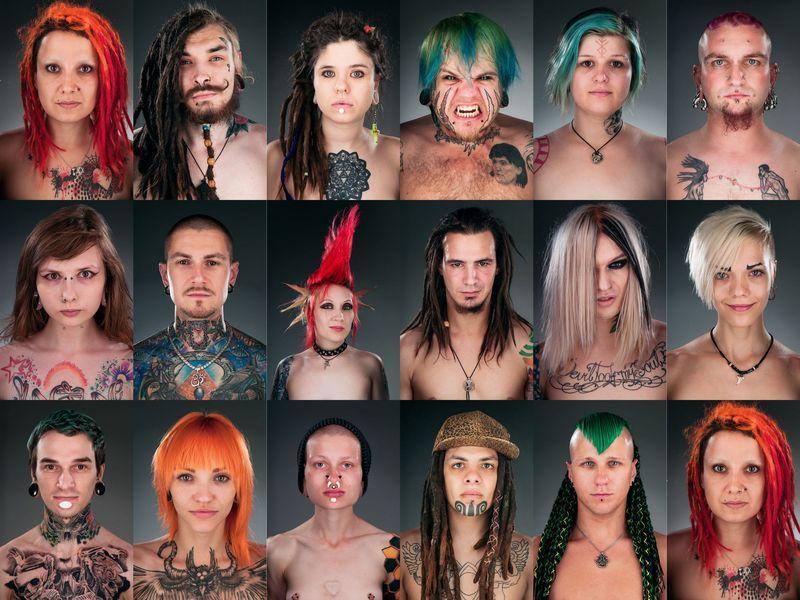 1980's punks recreating American Gothic painting Punk subculture, Punk rock fash