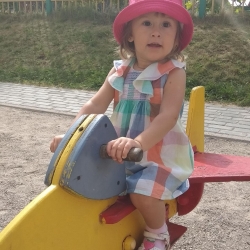 Тезиева Наталья Игоревна(мама-представитель)>Ариша(дочуля)