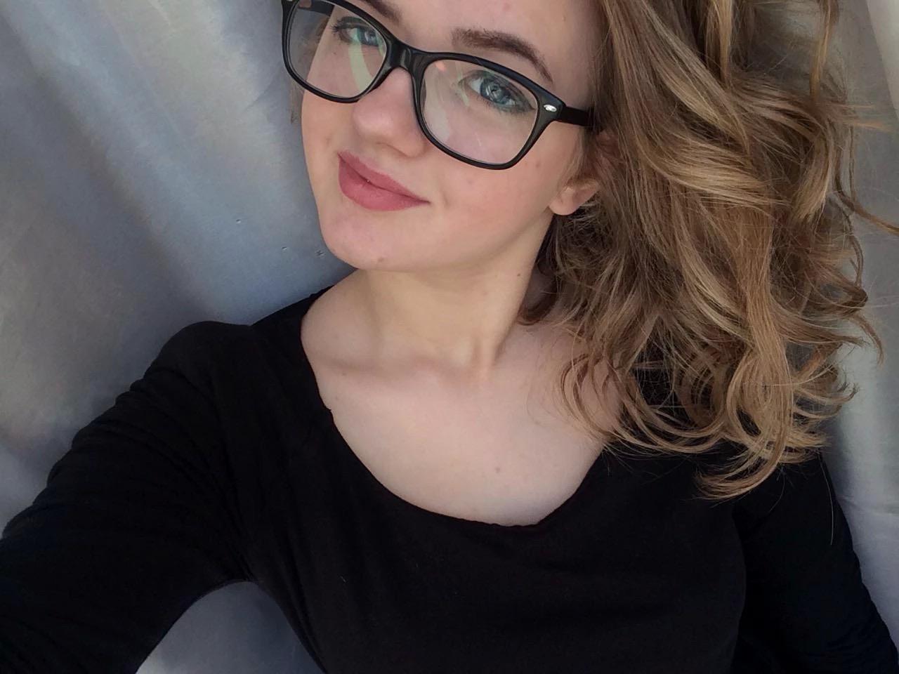 Грек Елена Грек Елена