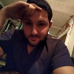 Роганян Армен Роганян Армен