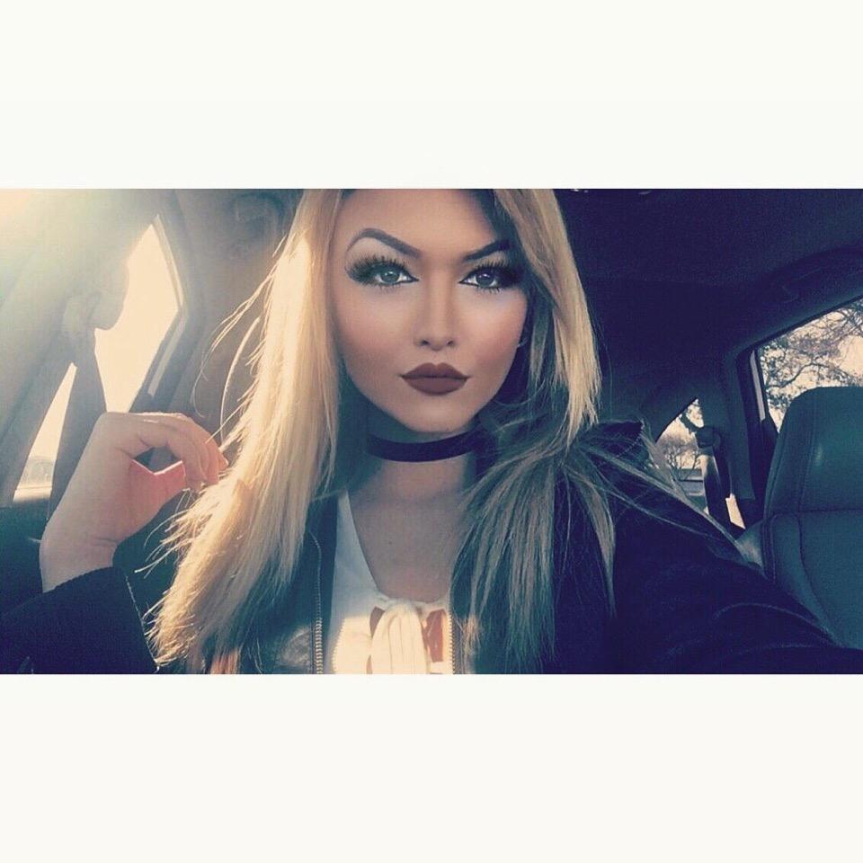 Надя Набакова Надя Набакова