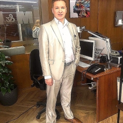 Азаров Тимур