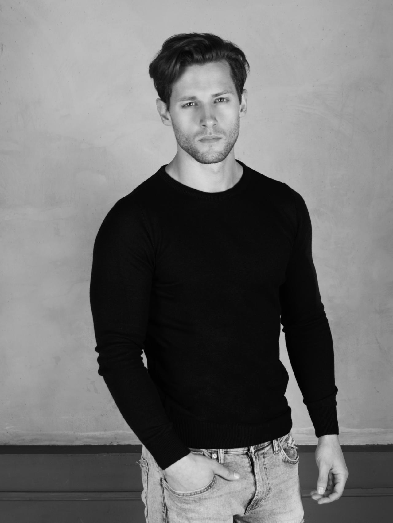 Петров Антон 