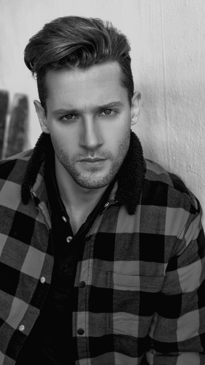 Петров Антон 