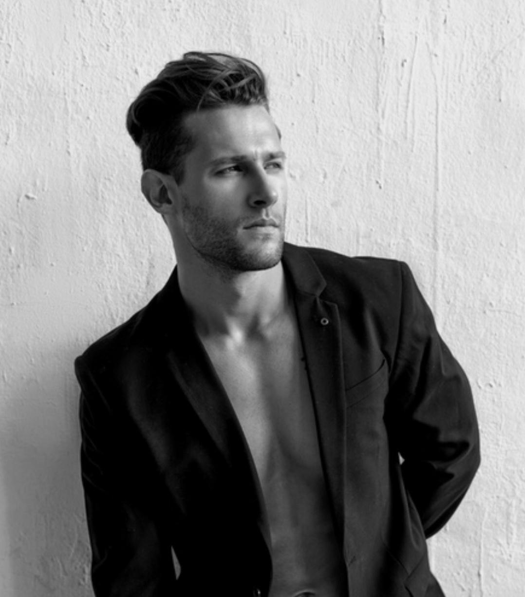 Петров Антон 