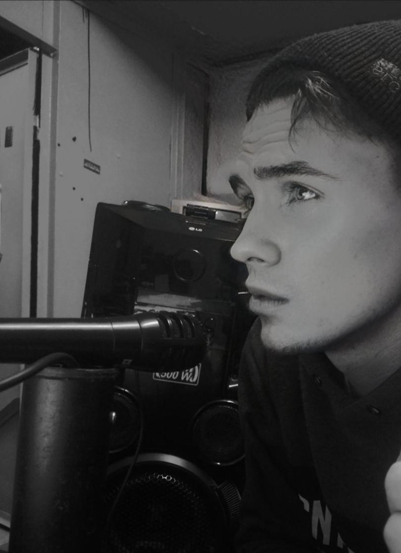 Селезнёв Константин