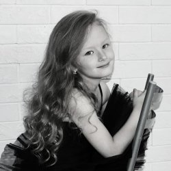 Песенко Злата