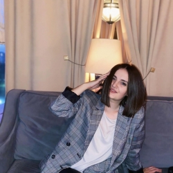 Желяскова Диана Желяскова Диана