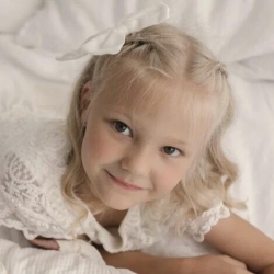 Калагаева Арина Калагаева Арина