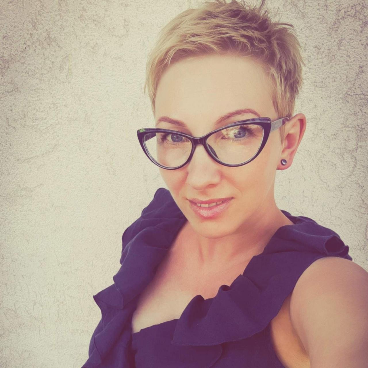 Королева Евгения