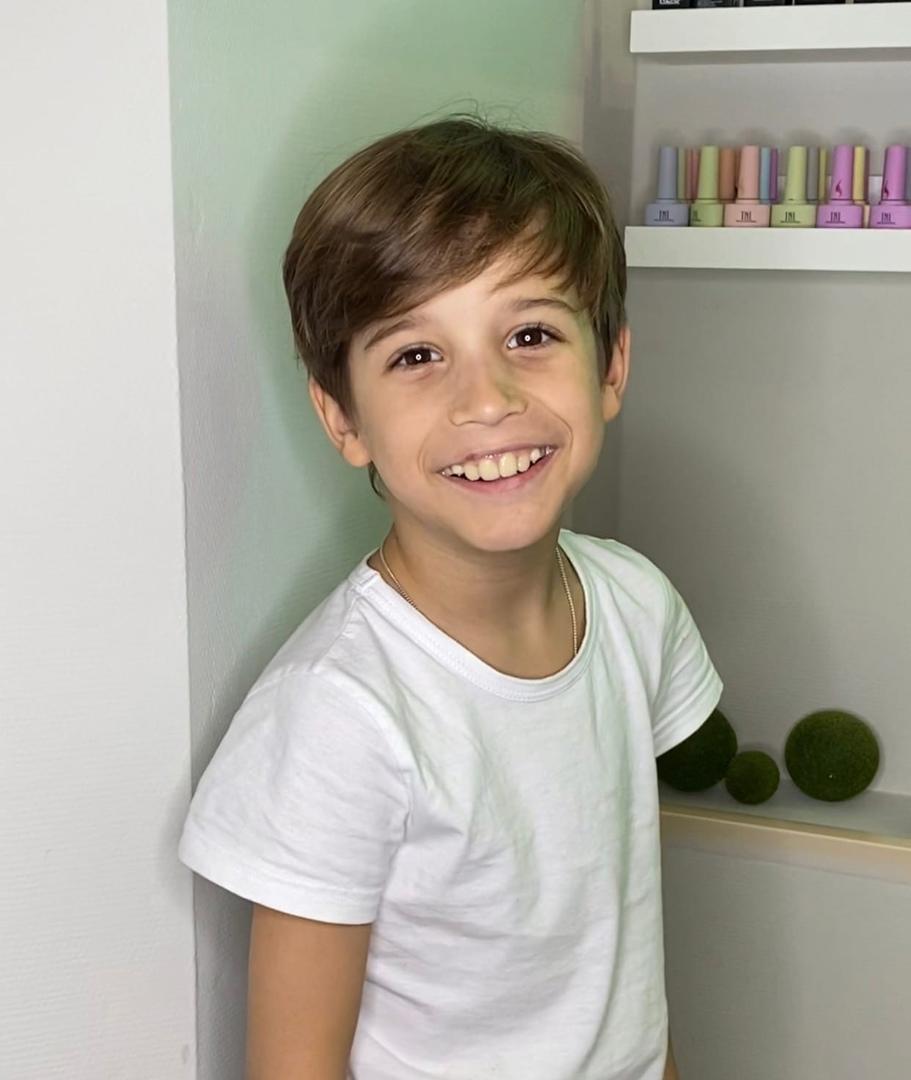 Храмешин Леон 