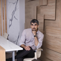 Глухов Артем Глухов Артем