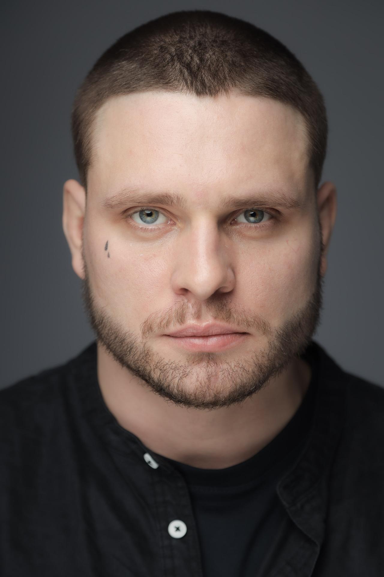 Святослав Быстров жалаңаш