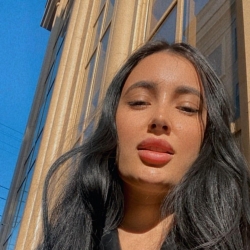 Зара Коблева