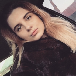 Артемова Елена