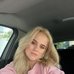 Красных Анна Красных Анна