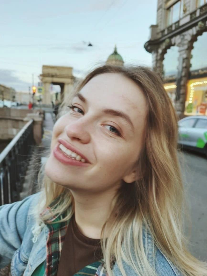 Грициенко Моника