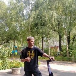 Захаров Антон