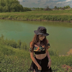 Уродовская Олеся 