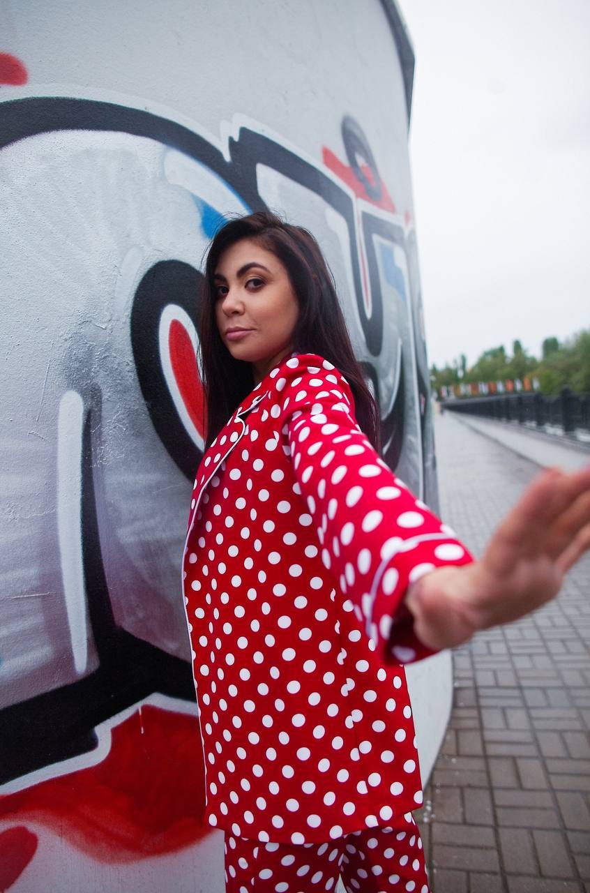 Эльмира Алиханова