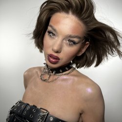 Кочнева Эсмеральда 