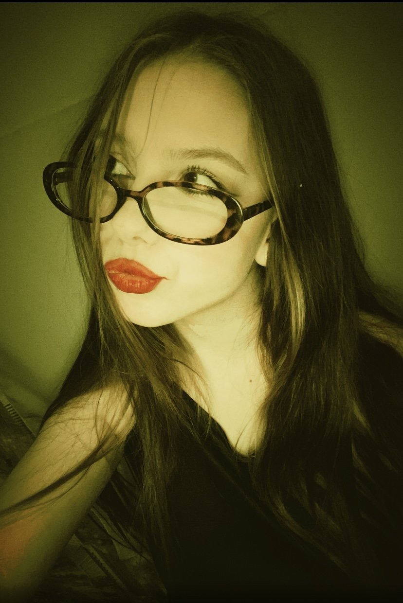 Захарова Ксения