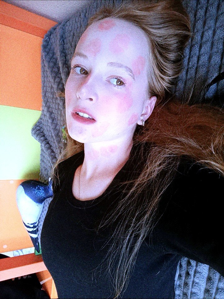 Малкова   Ева