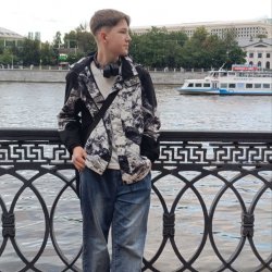 Сарукулов Артём 