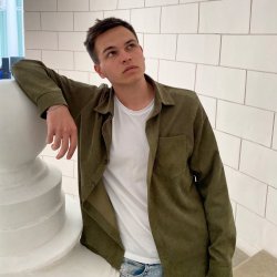 Студенов Иван 