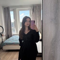 Новикова Ева