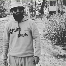 Камбаров Ислам