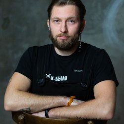 Михаил Петрухин 