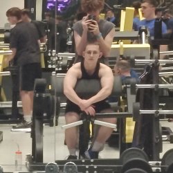 Миронов Максим