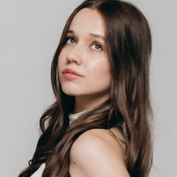 Карпухина Алёна