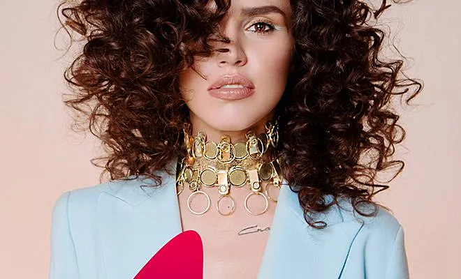 Продюсер ищет артистку