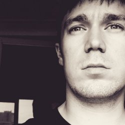 Томилов Артём 