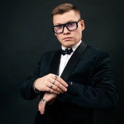 Евгений Бикметов